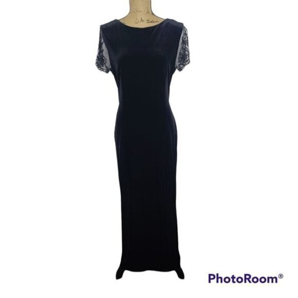 Vintage 80s Wednesday Vampy Black Velour Lace Dress - Picture 1 of 13